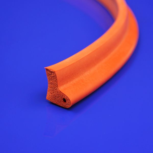 耐高溫硅膠密封條主要用于哪里？