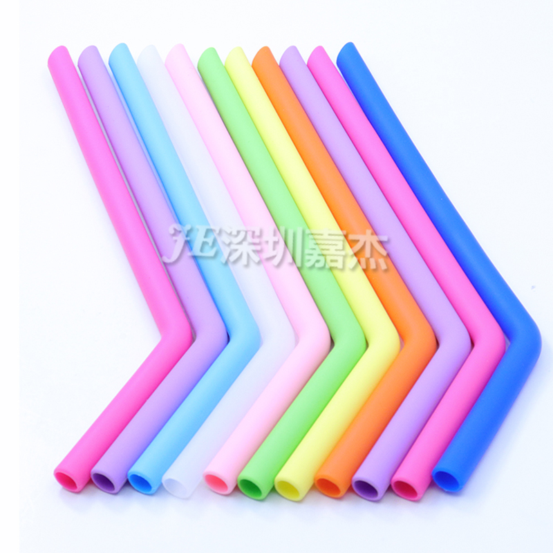 硅膠吸管為什么會產(chǎn)生難聞的氣味？