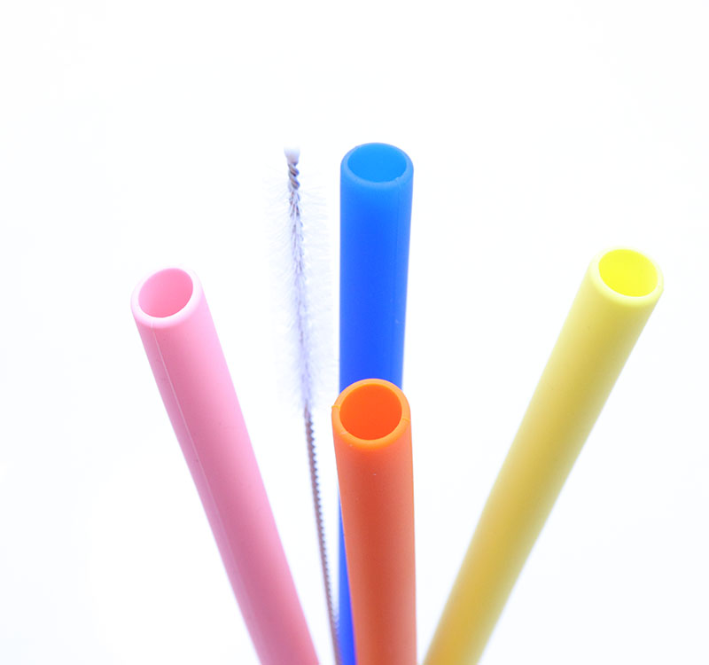 市面上的硅膠吸管是怎么制作的？